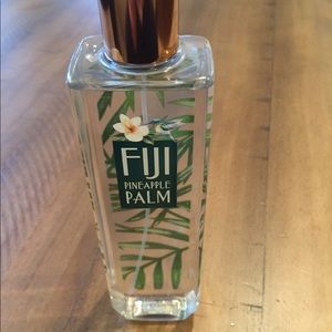 Bath & Body Works fragrance mist